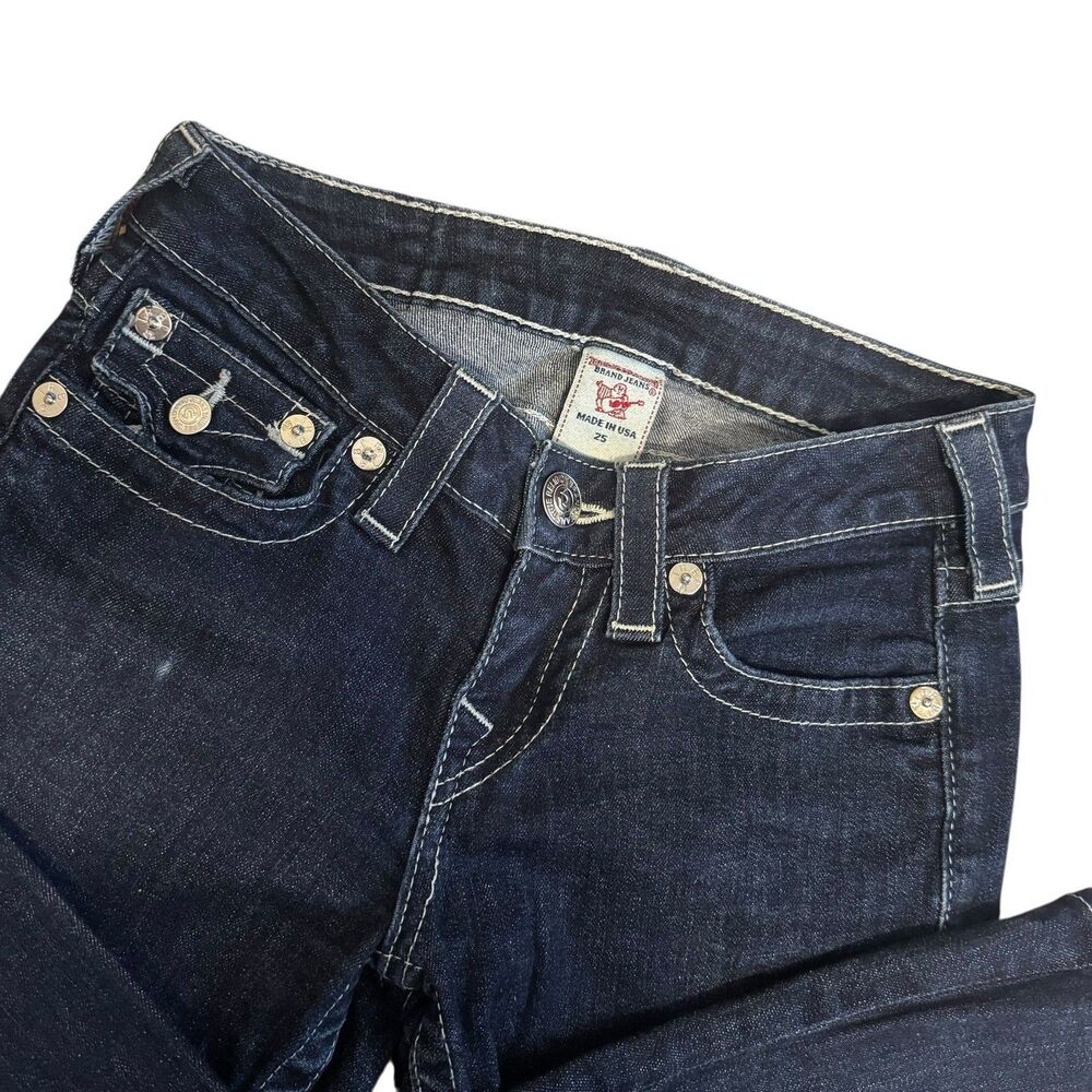 True Religion Women’s Jeans Hi-Rise Boot Size 25 Inseam 33 Flap Pocket Dark Wash - Picture 2 of 6